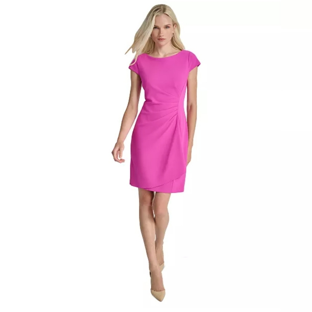 Women's Clothing (A52)